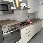 فندق مبيت وإفطار Beb Lungo Tiflis Matrimoniale, Quadrupla 2*
