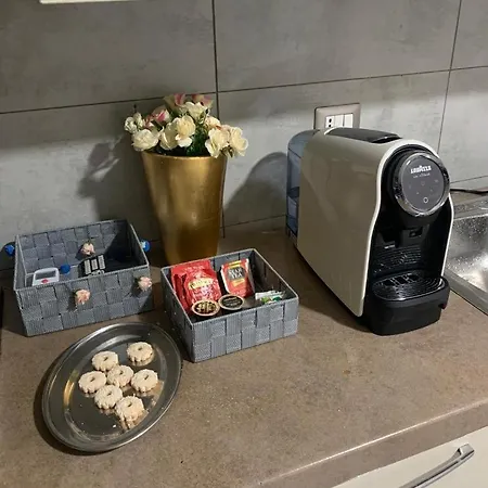 Beb Lungo Tiflis Matrimoniale, Quadrupla فندق مبيت وإفطار 2*