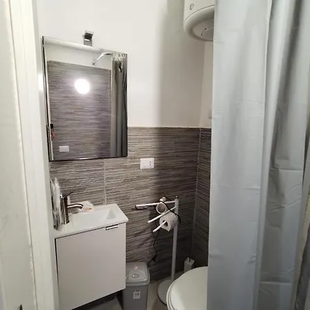 B&B Beb Lungo Tiflis Matrimoniale, Quadrupla 비톤토